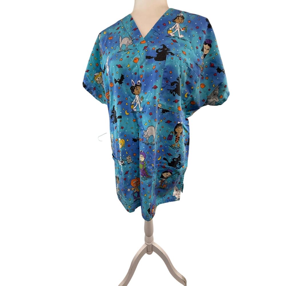 SKU3035 SB Fashion Scrubs Women's XL Blue Halloween Print Scrub Top 3 Pockets